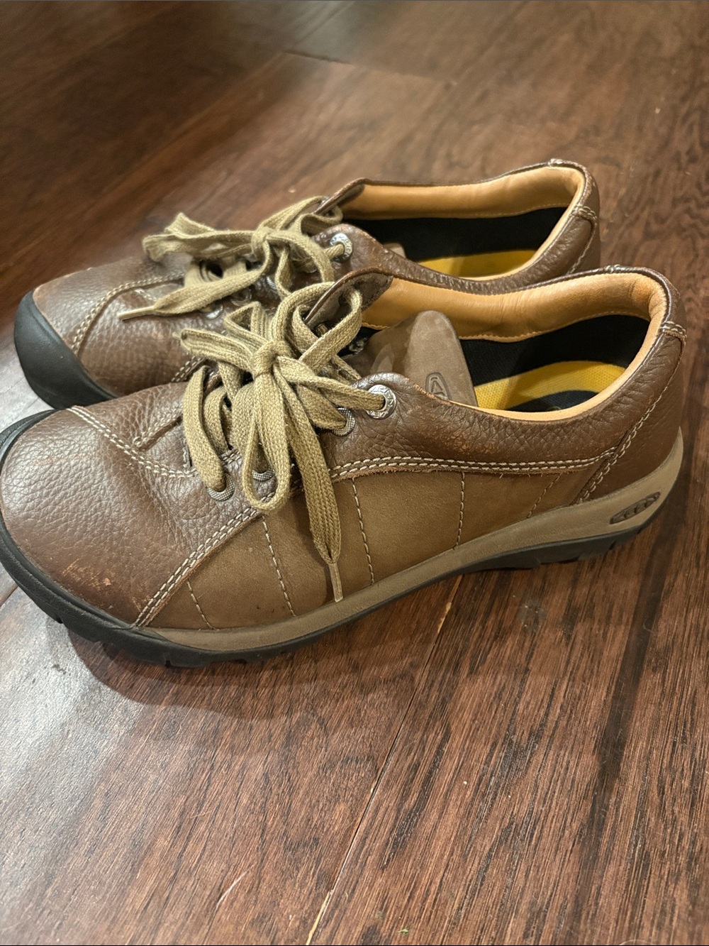 KEEN Women's Presidio size 9.5